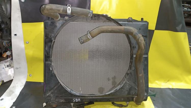 Радиатор основной Мицубиси Паджеро в Твери 105204