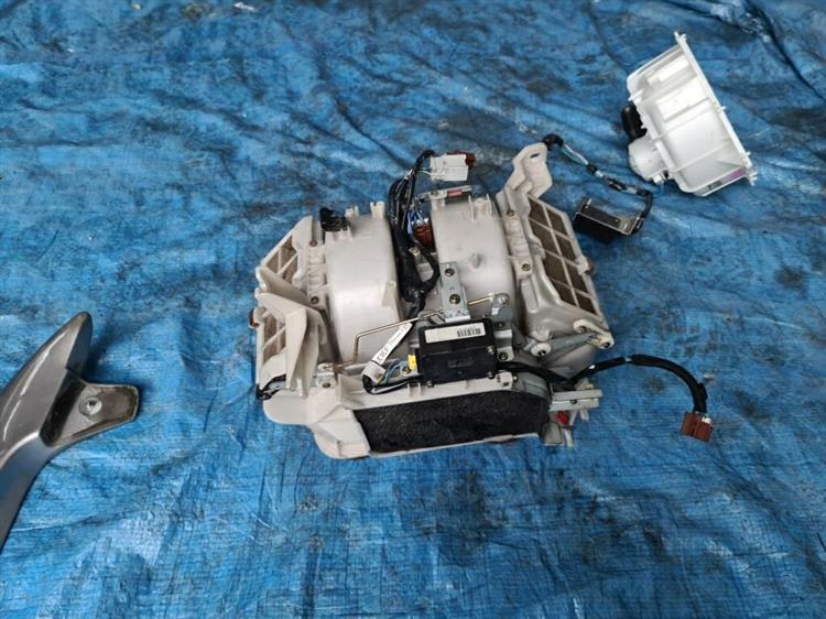 Мотор печки Хонда Легенд в Твери 206136